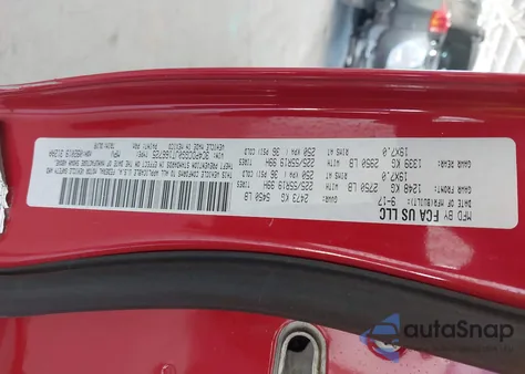 2018 Dodge Journey Crossroad z USA, uszkodzony, nr VIN 3C4PDCGG0JT166725